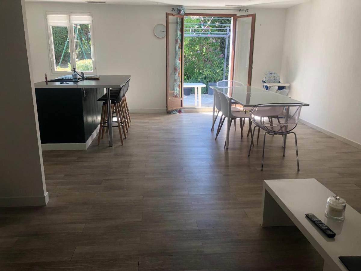 Maison Au Calme Avec Parking En Petite Camargue Beauvoisin  المظهر الخارجي الصورة